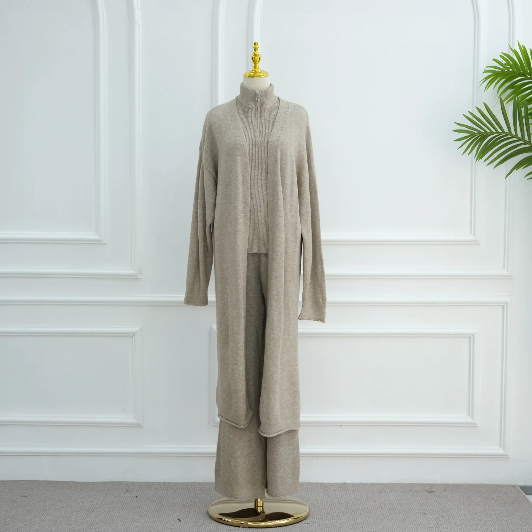Conjunto de 3 Piezas para Muje - Winter Clothing Dubai reseña y precio